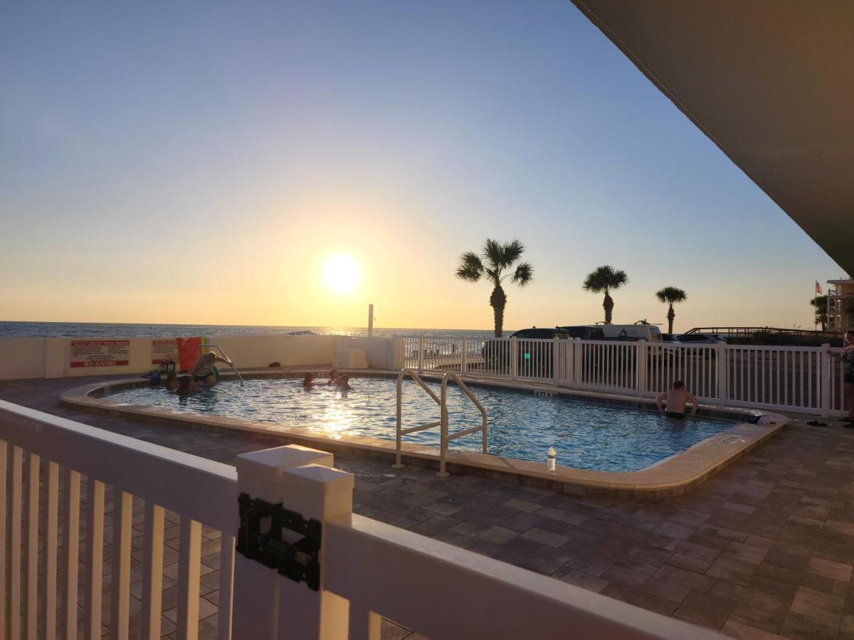 Funshine Sunset Beach St. Pete Beach Dış mekan fotoğraf